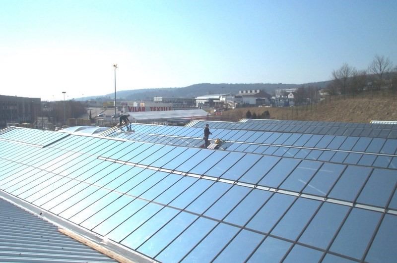 Menuiserie Gardoise se charge de la pose de films solaires chez vous