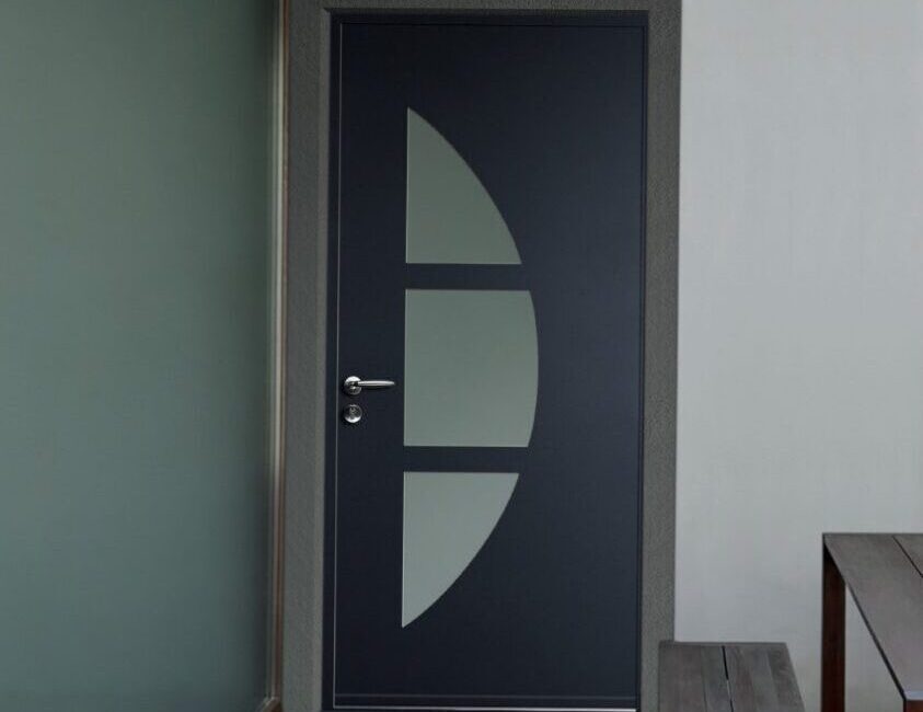 Porte d'entrée aluminium Sud de la France